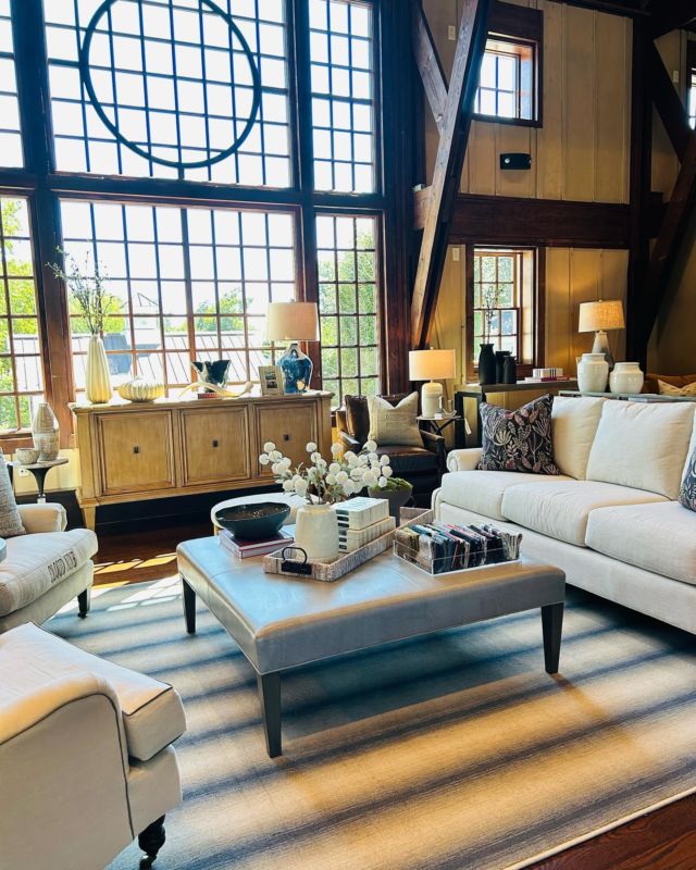 Thank you @wovenfloorsshowroom for stopping by our newest Schwartz location, The BARN and outfitting our vignettes with your beautiful rugs. 

Designers, come visit our third showroom located in the heart of PeaPack and Gladstone, NJ. It’s an inspiring place to post up for the day and brainstorm ideas for your future projects. 

#schwartzdesignshowroom #curatedbyschwartz #wovenfloors #rugs #equestrianlife #interiordesign #interiordesigner #peapackgladstonenj #tothetradeshowroom #tothetrade
